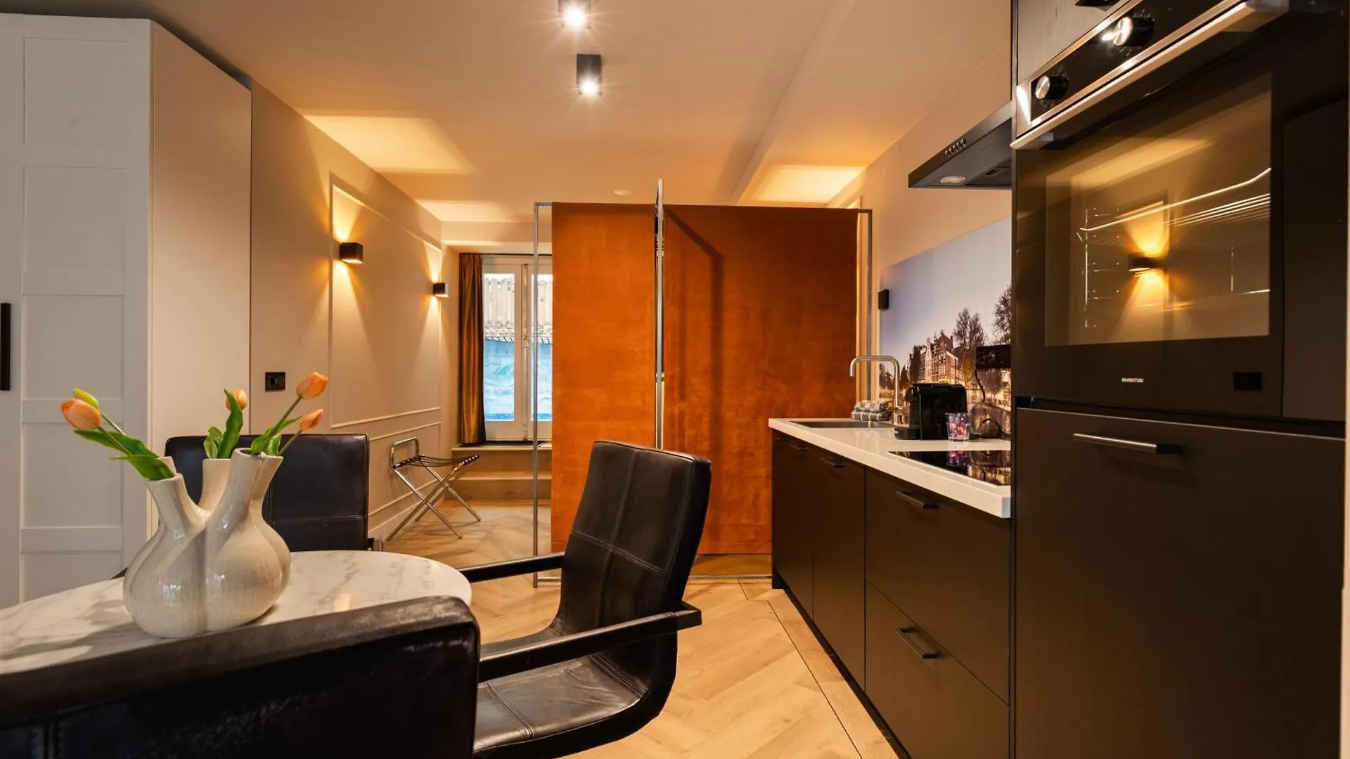 Midtown Hotel Royal Room Amsterdam 0*,  Pays-Bas